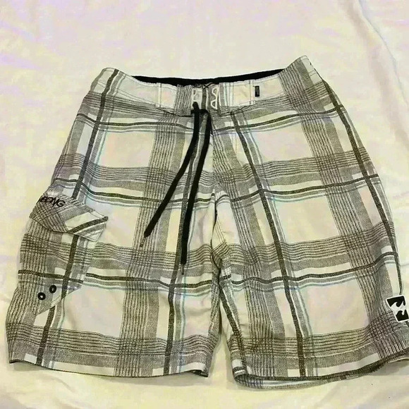 Billabong Men Recycler Hydro stretch Shorts - Picture 1 of 4